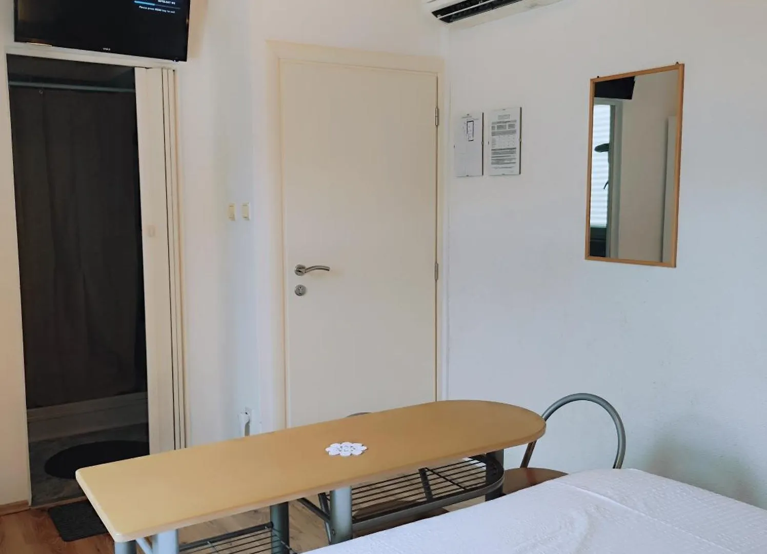 Room Pero Baska  Baska (Krk)